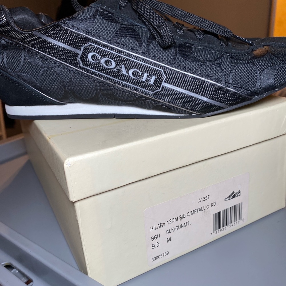 Women’s COACH black/gunmetal 12cm signature C Hilary track sneakers